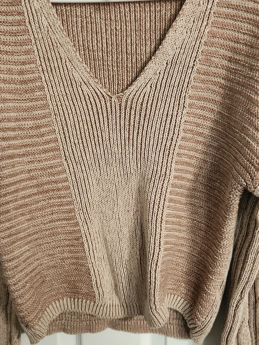 NWOT. Free People When It Rains V-neck Sweater Sz. Medium In Toast Combo